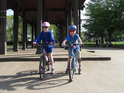 Matching bikes